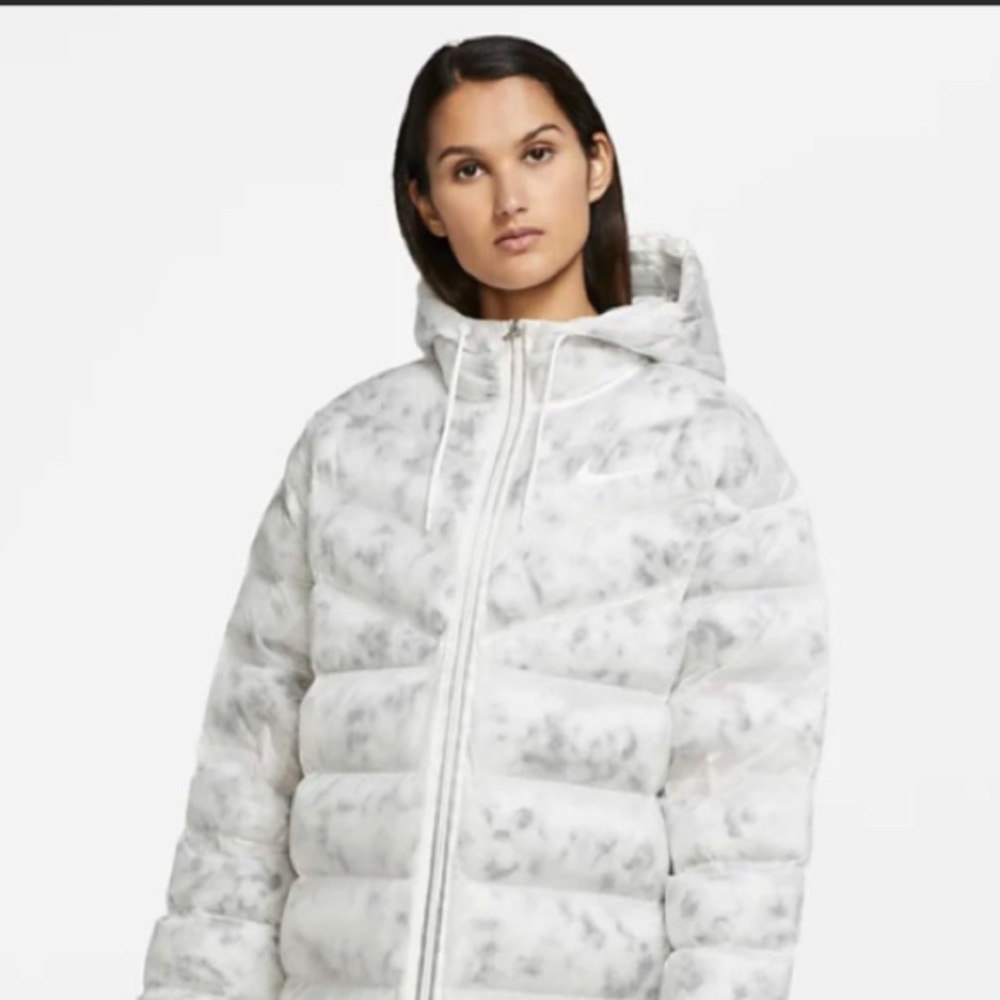 Nike Women’s Sportswear Marble Ecodown Women’s Parka